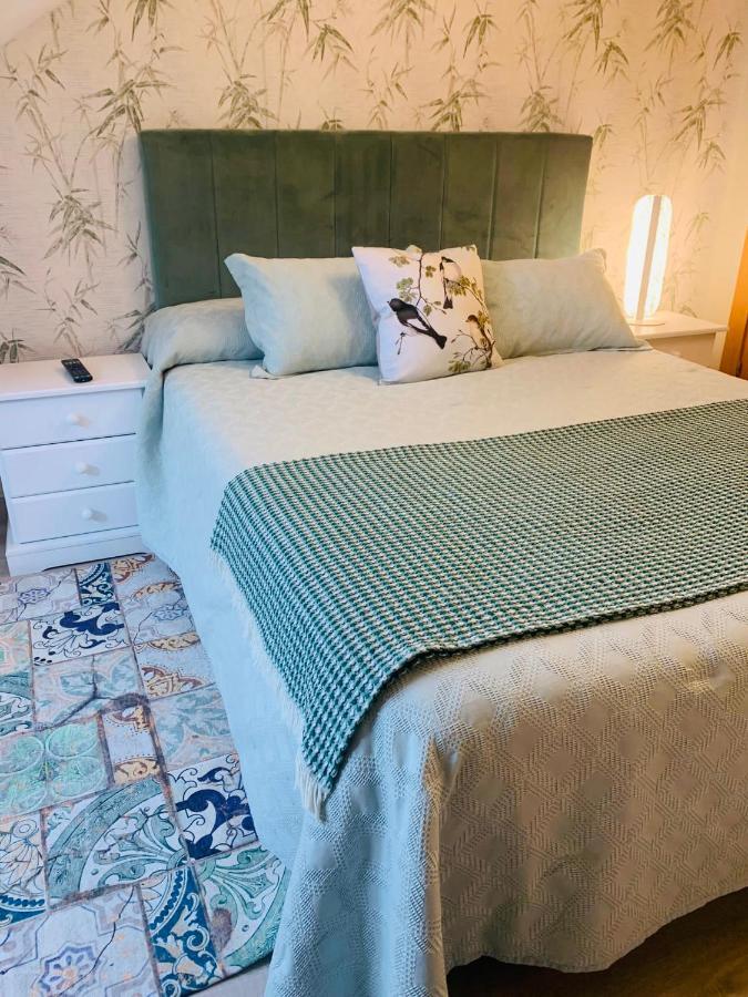 Apartamento Sofia Тордесиляс Екстериор снимка